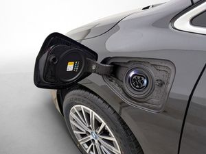 BMW 225 bild 26