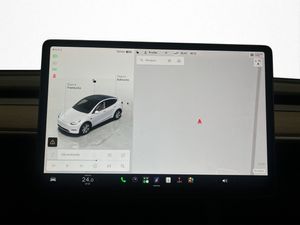 Tesla Model Y bild 21