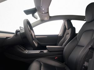 Tesla Model Y bild 10