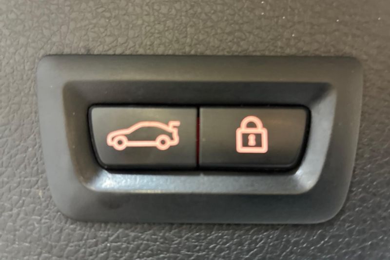BMW 218 bild 24