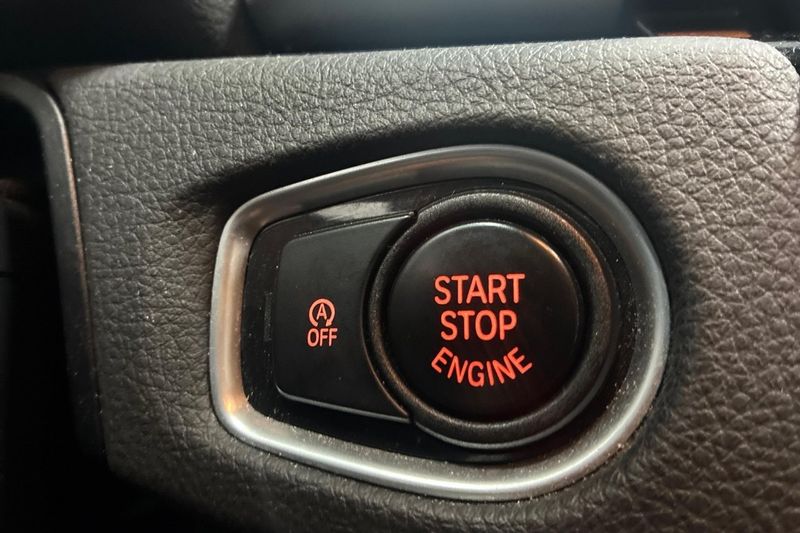 BMW 218 bild 21