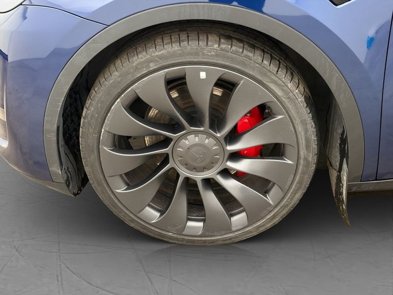 Tesla Model Y bild 11