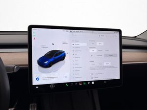 Tesla Model Y bild 30