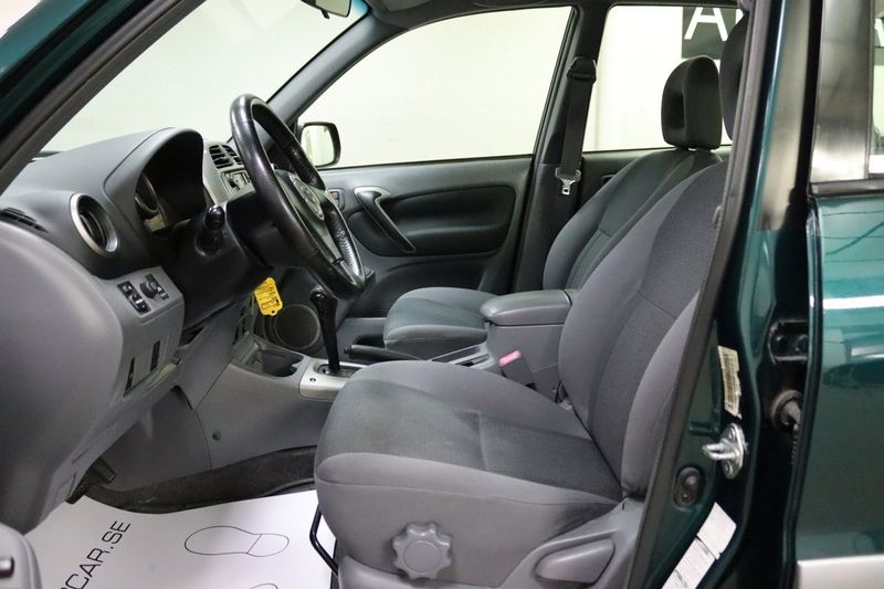 Toyota RAV4 bild 16