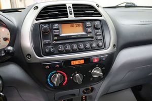 Toyota RAV4 bild 15