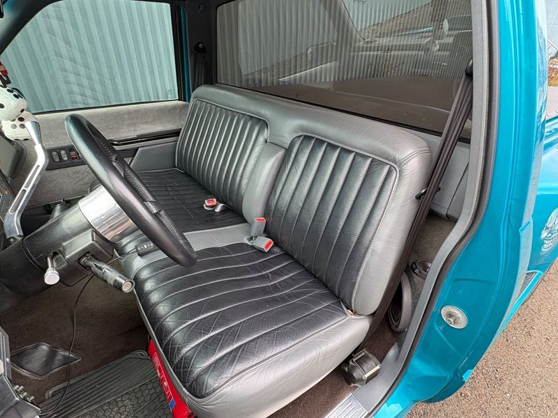 GMC Sierra bild 14