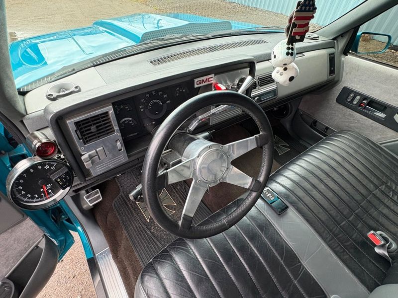 GMC Sierra bild 15