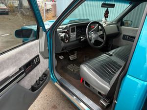 GMC Sierra bild 17