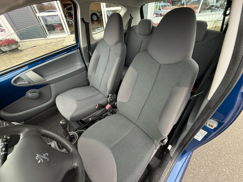Peugeot 107 bild 8