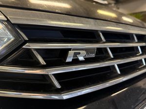 Volkswagen Passat bild 3