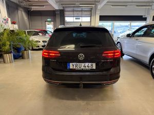 Volkswagen Passat bild 6
