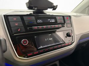 Volkswagen E-UP bild 20