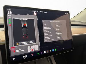 Tesla Model Y bild 21