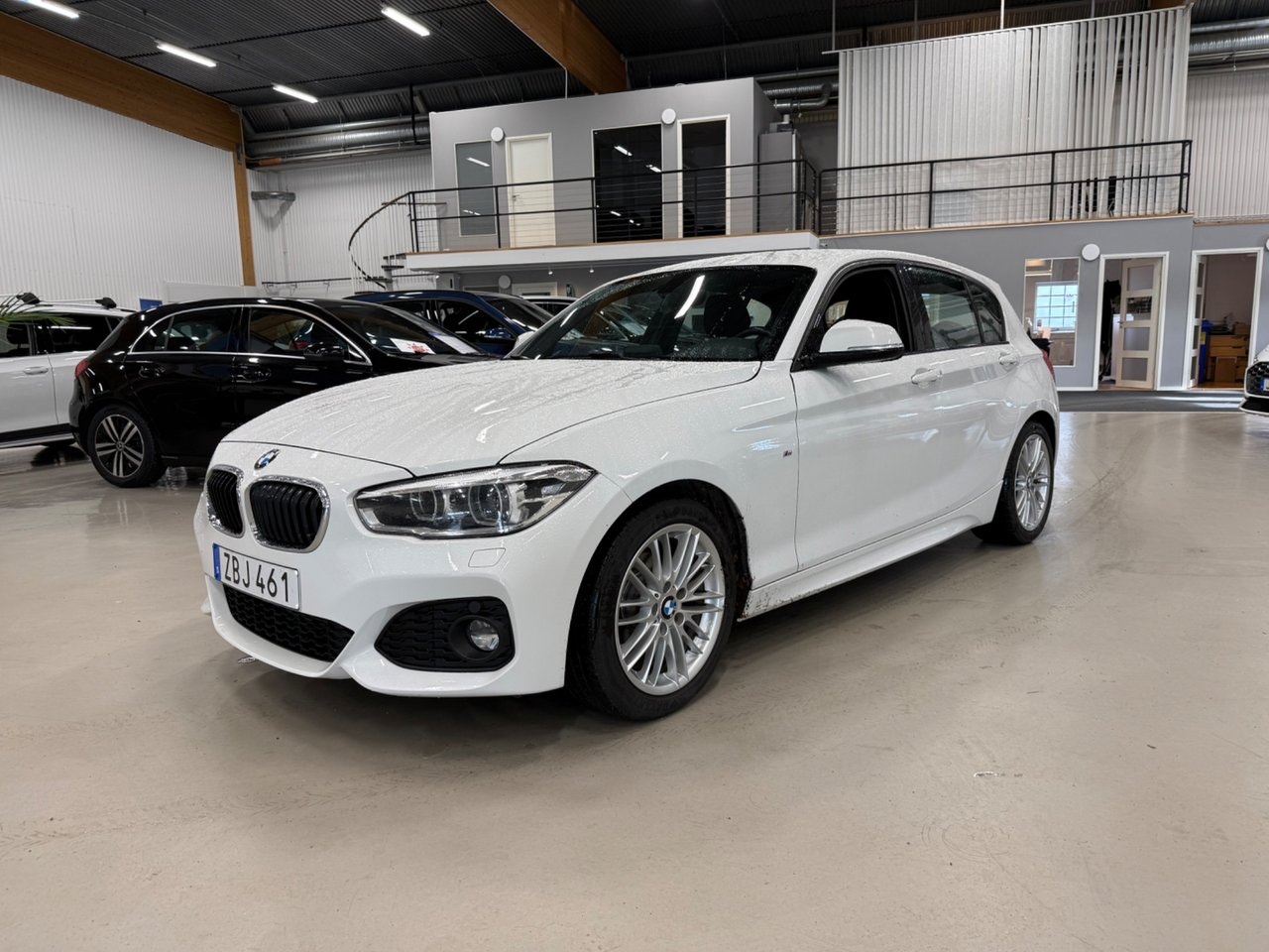 BMW 118