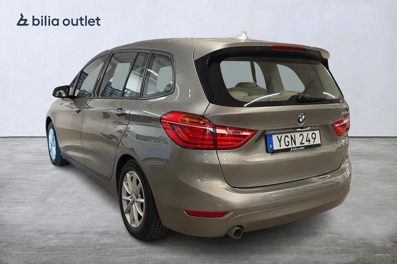 BMW 218 bild 8
