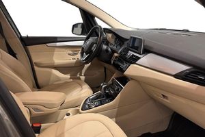 BMW 218 bild 14