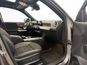 Mercedes EQB300 bild 33