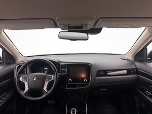 Mitsubishi Outlander bild 17