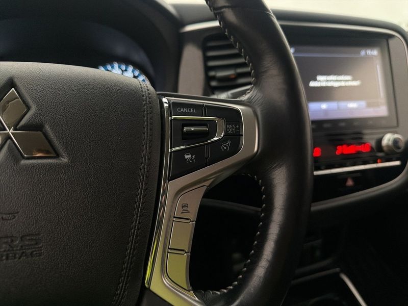 Mitsubishi Outlander bild 16