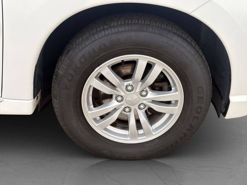 Mitsubishi Outlander bild 32