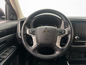 Mitsubishi Outlander bild 12