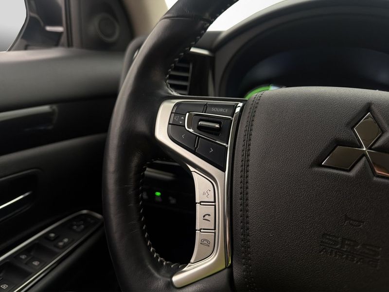 Mitsubishi Outlander bild 14