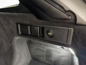 BMW 330 bild 35