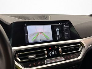 BMW 330 bild 22