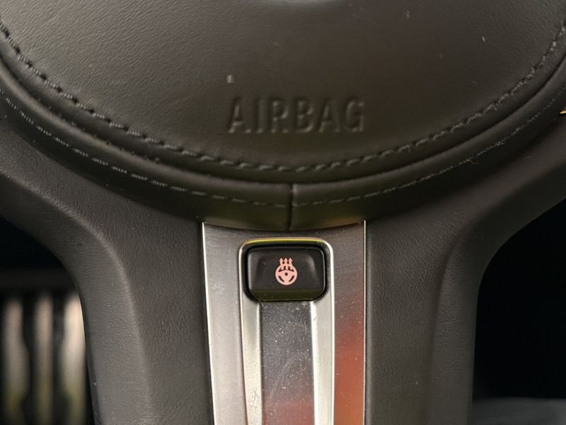 BMW 330 bild 18