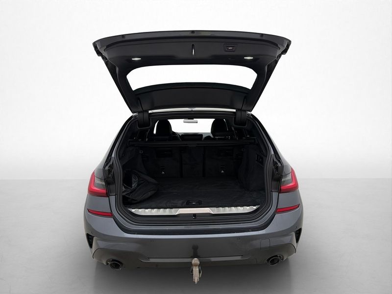BMW 330 bild 33