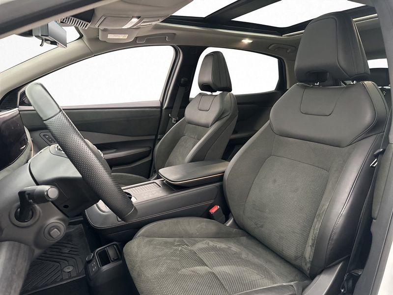 Nissan Ariya bild 13