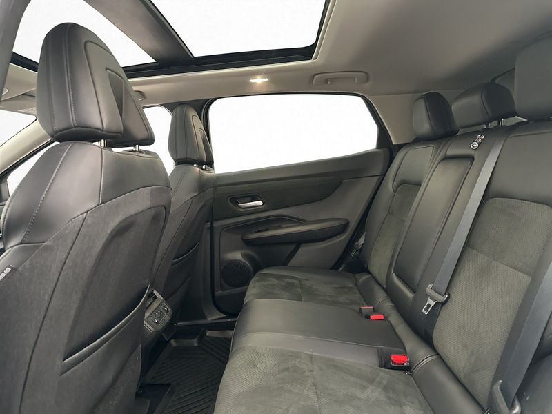 Nissan Ariya bild 15