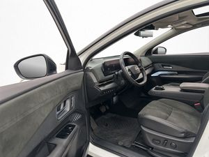 Nissan Ariya bild 12