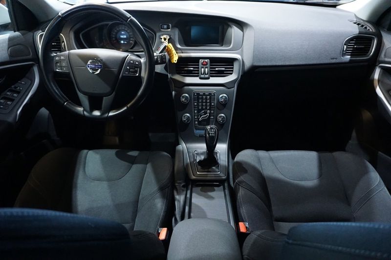 Volvo V40 bild 9