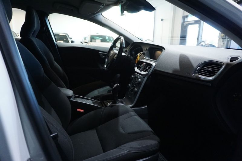 Volvo V40 bild 12