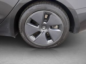 Tesla Model 3 bild 34
