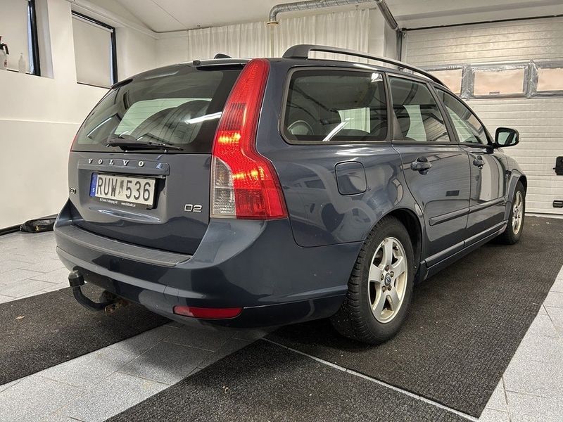 Volvo V50 bild 2