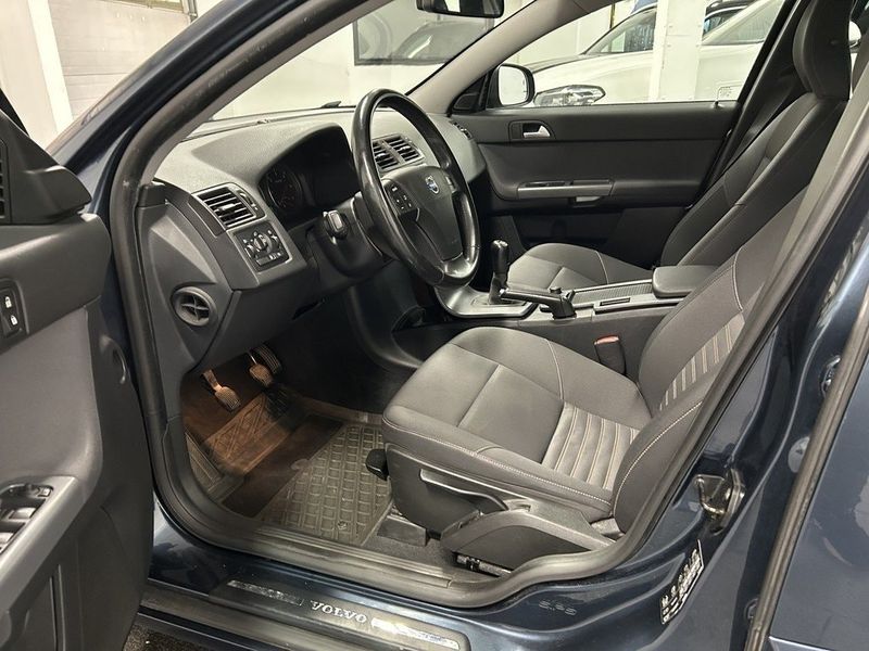 Volvo V50 bild 8