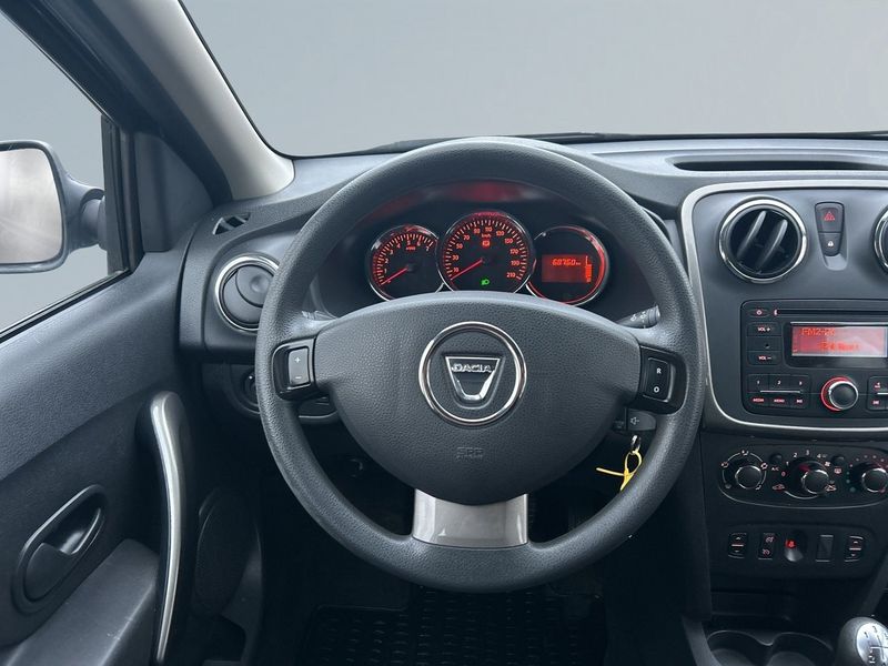 Dacia Logan bild 9