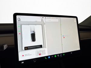 Tesla Model Y bild 20