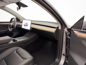 Tesla Model Y bild 29