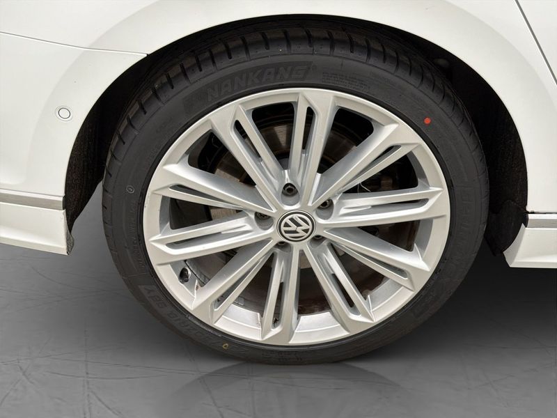 Volkswagen Passat bild 35