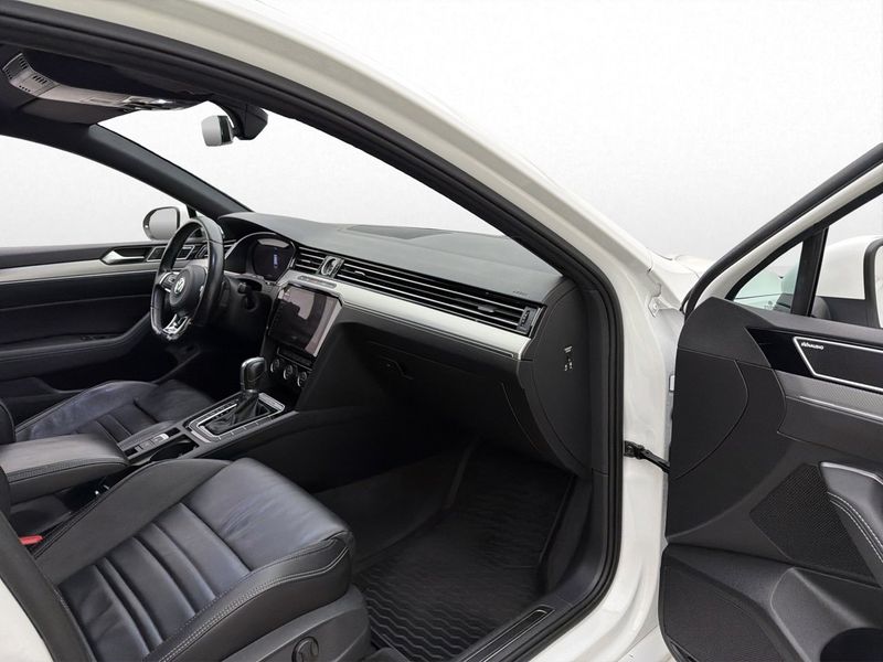 Volkswagen Passat bild 29