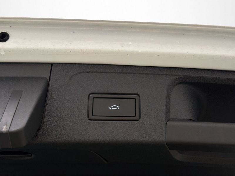 Volkswagen Passat bild 32