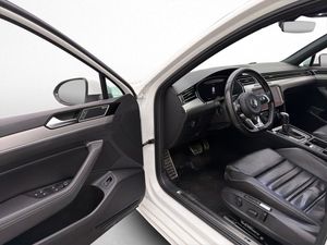 Volkswagen Passat bild 10