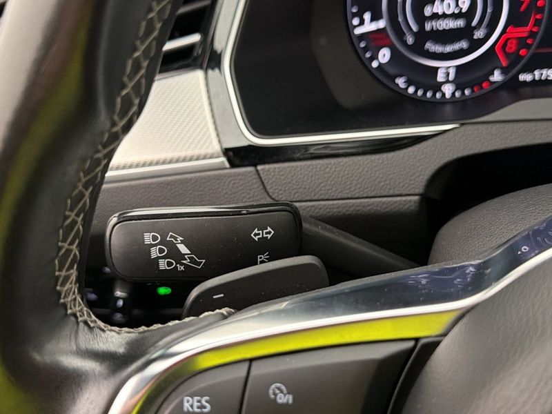 Volkswagen Passat bild 15