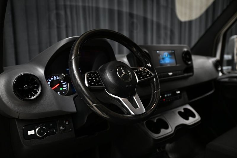 Mercedes Sprinter bild 16