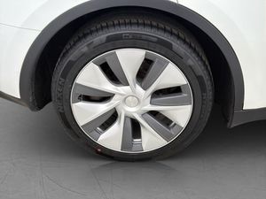 Tesla Model Y bild 30