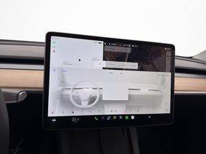 Tesla Model Y bild 22