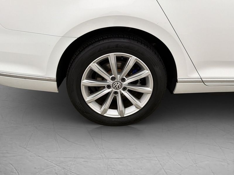 Volkswagen Passat bild 30
